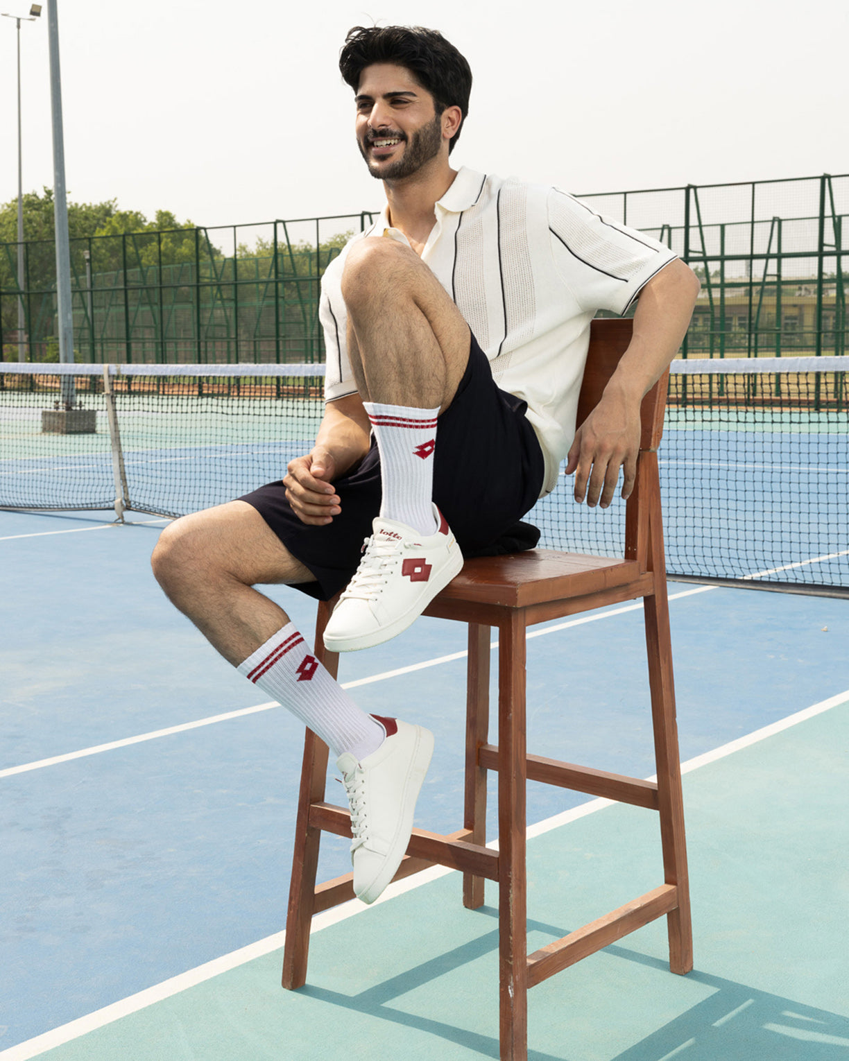 Autograph OG - Star White-Rhythmic Red