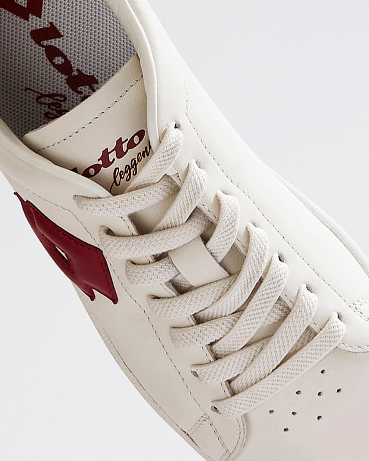 Autograph OG - Rhythmic Red-Star White