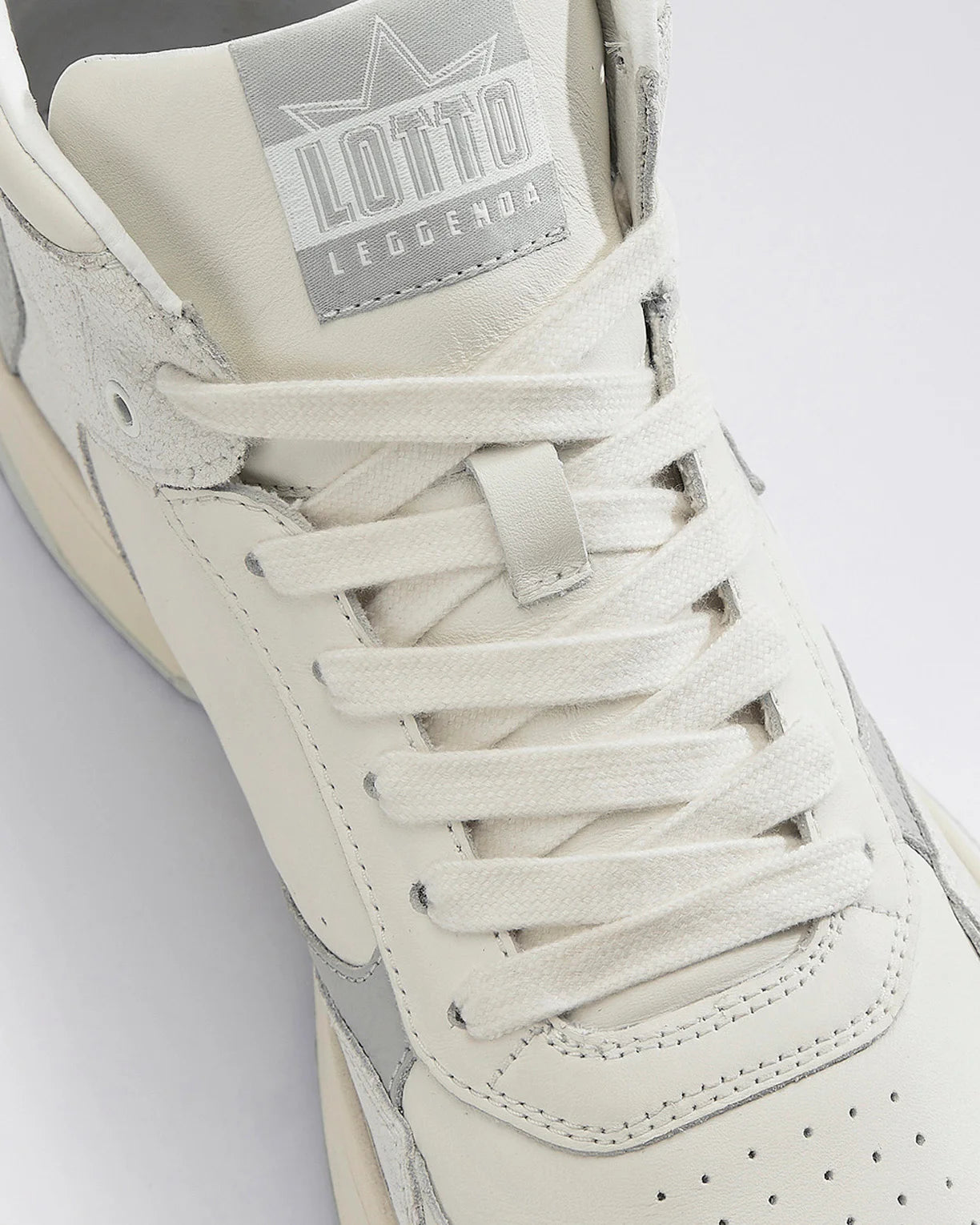 Hoop Star OG High - White-White