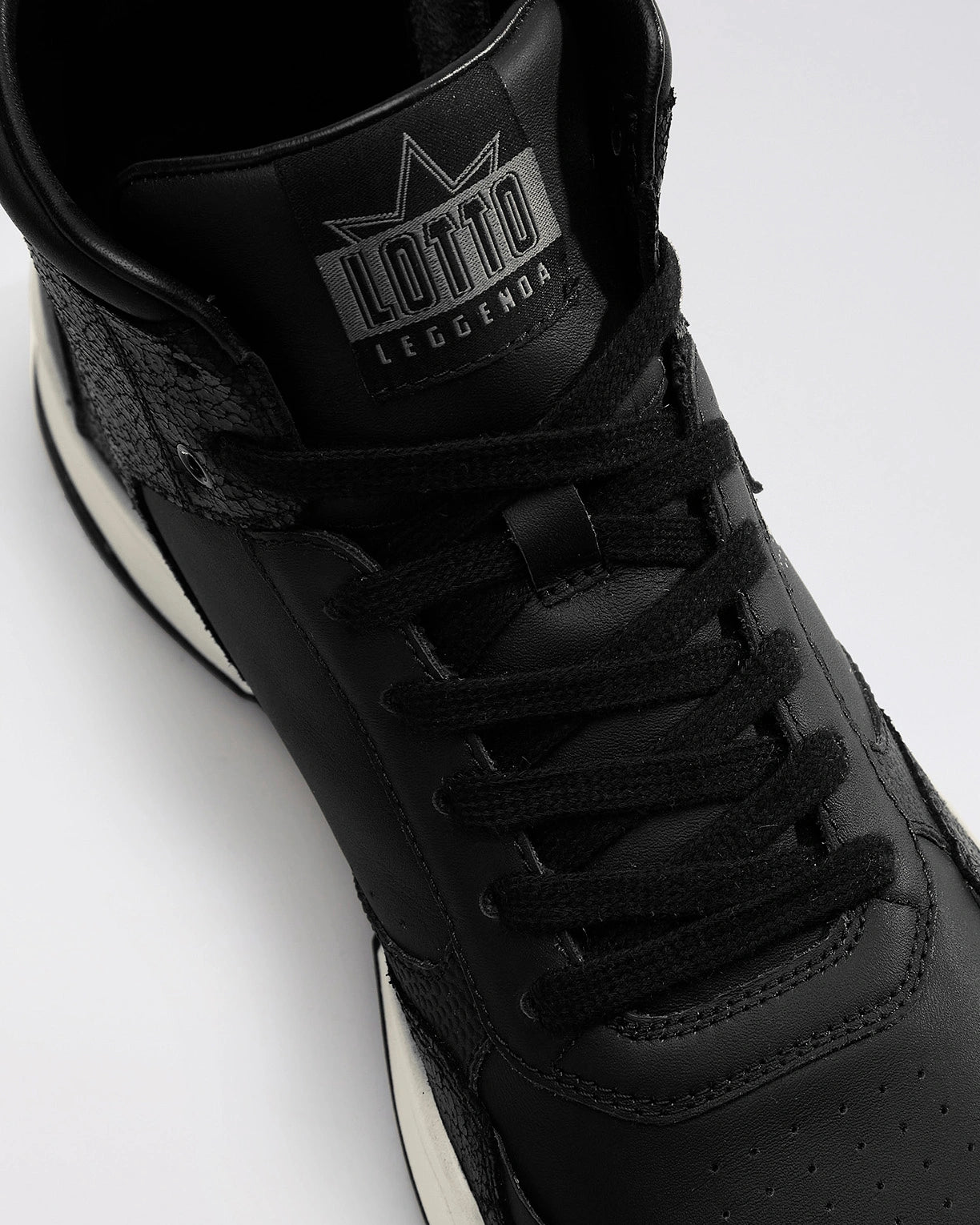 Hoop Star OG High - Black Beauty-Castle Rock