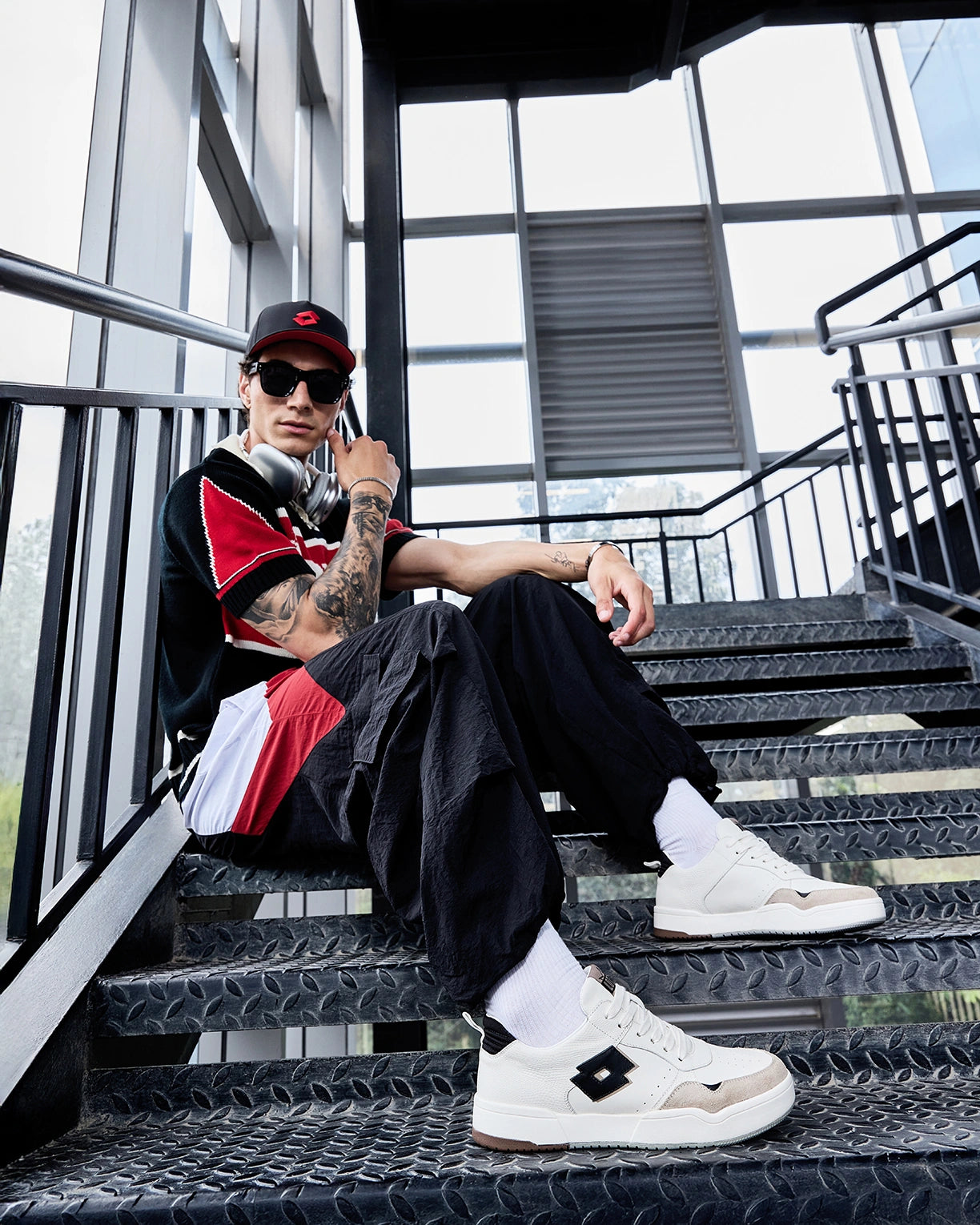 Hoop Star OG - Star White-Black Beauty-Fossil