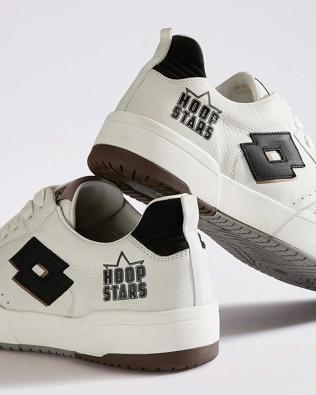 Hoop Star OG - White-Black Beauty