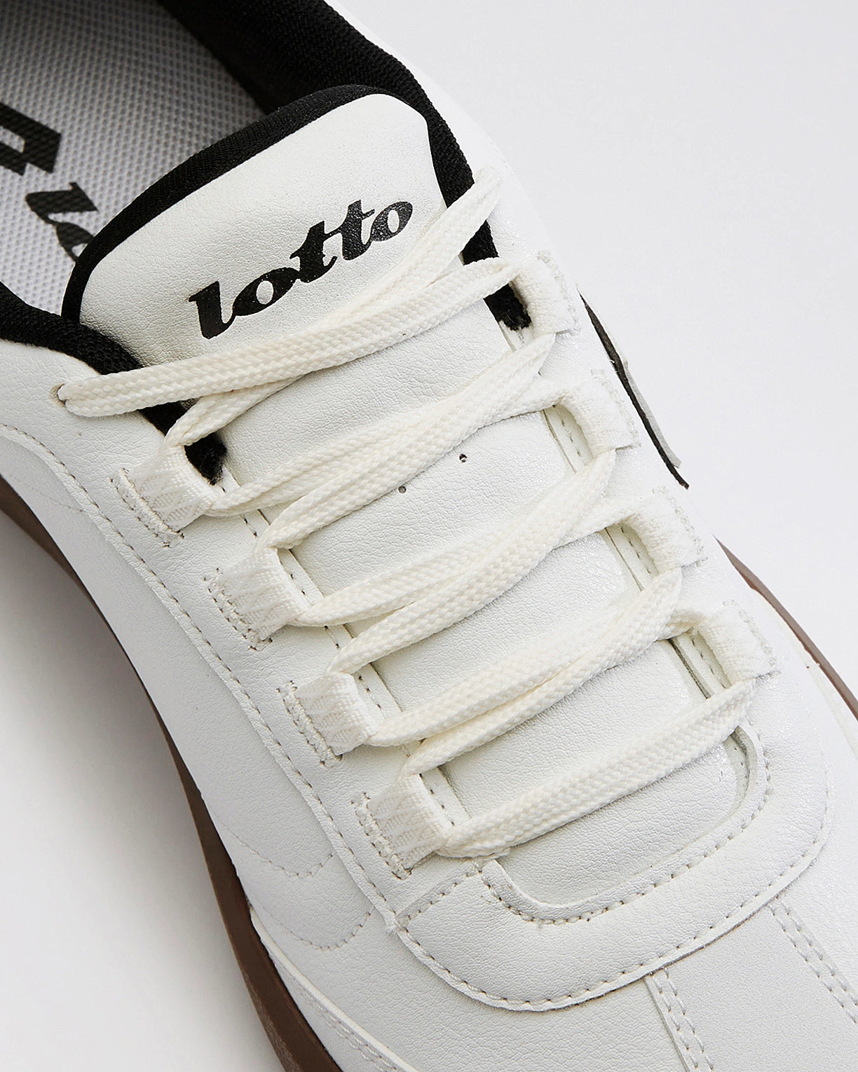 Brasil Select Urbano - Brilliant White-Black beauty