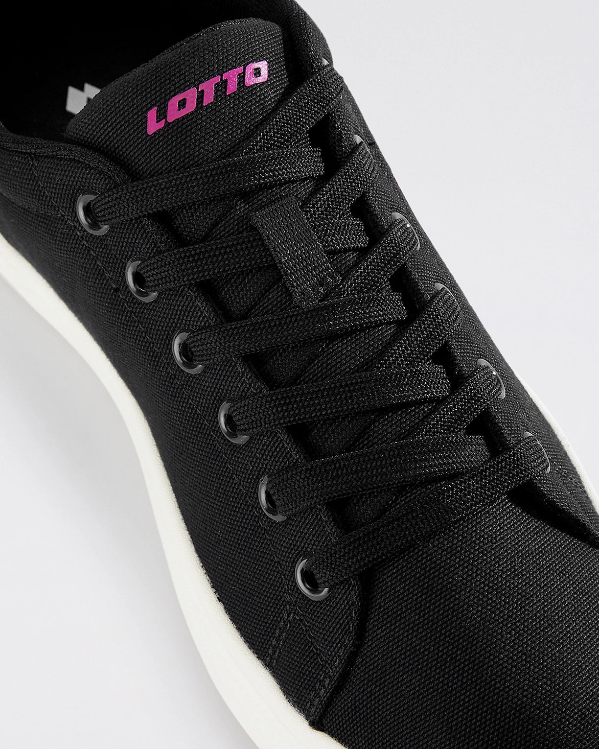 Strada Blend - Black Beauty-Fuchsia Red