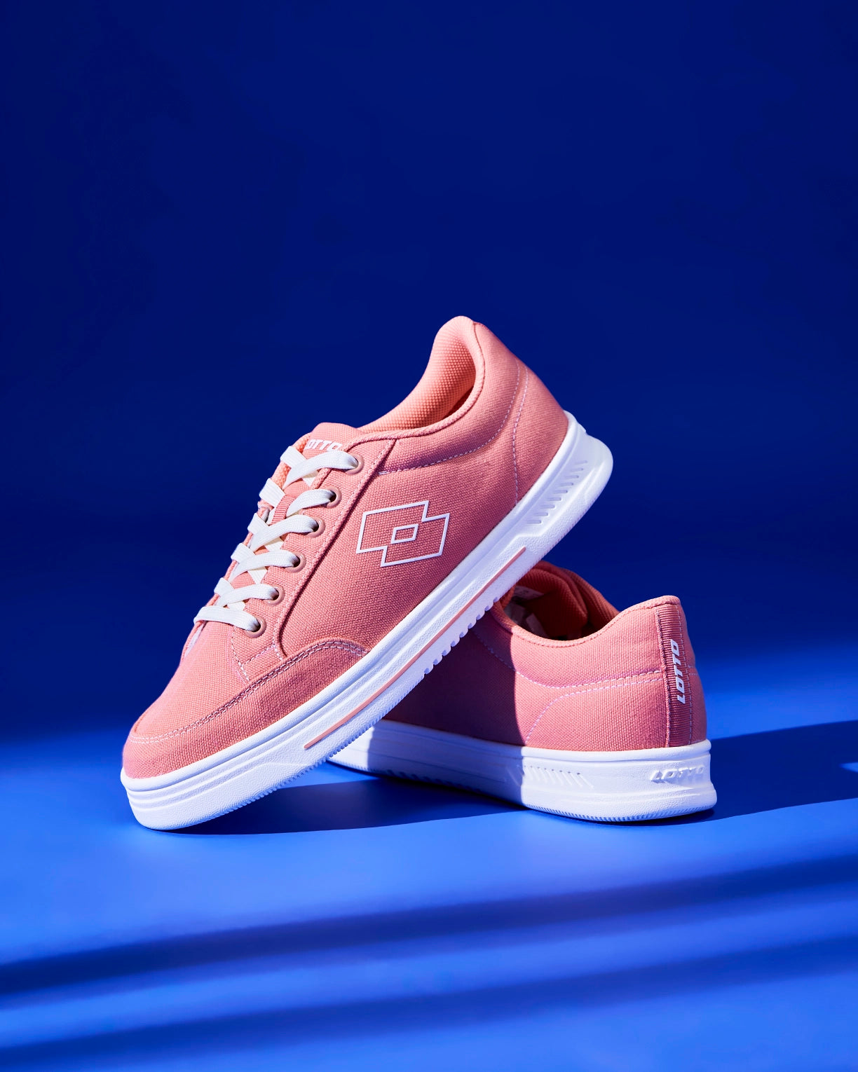 Strada Vele - Coral Haze-Star White