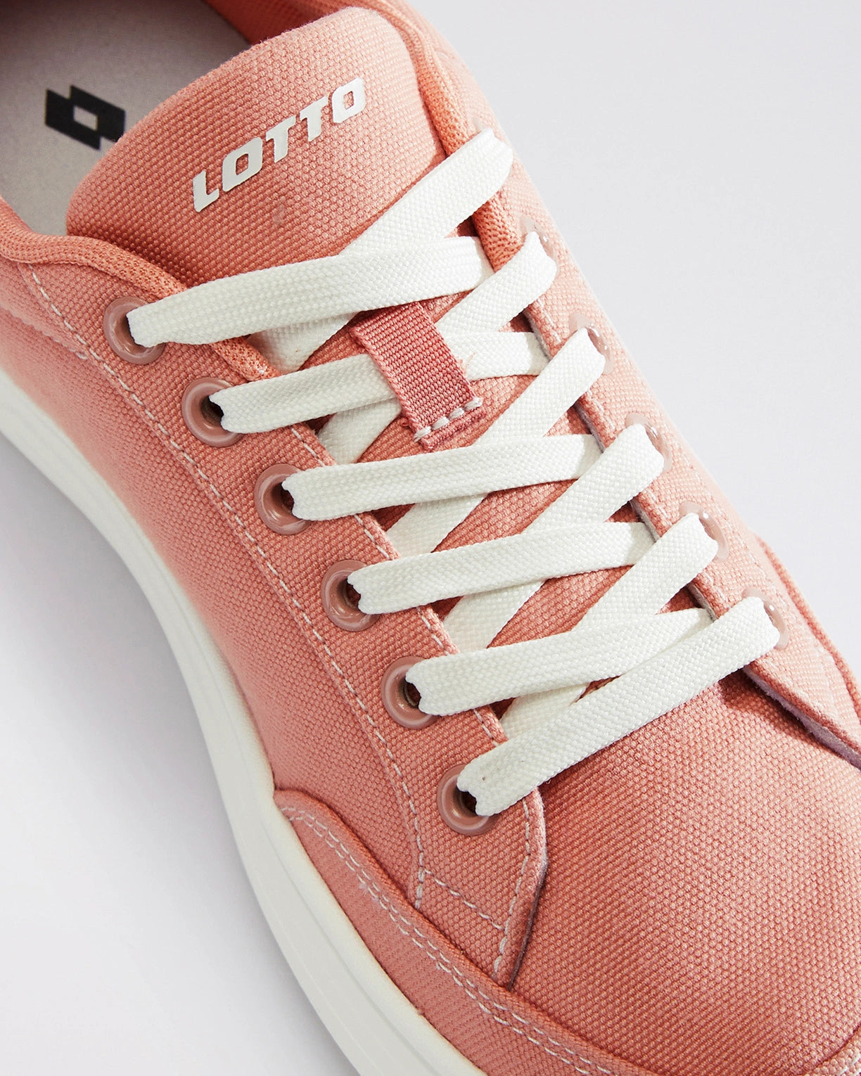 Strada Vele - Coral Haze-Star White