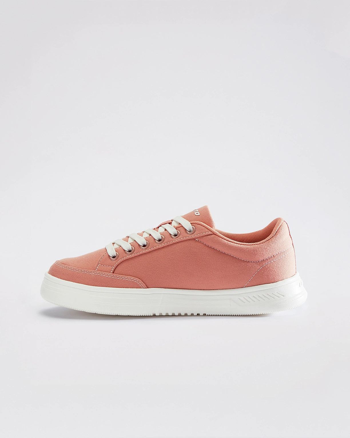 Strada Vele - Coral Haze-Star White