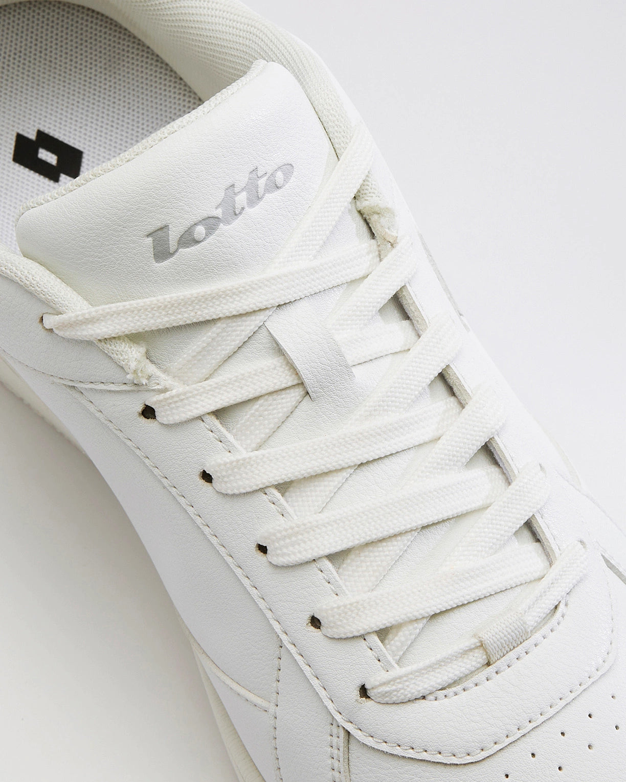 Autograph Nxt - White-White