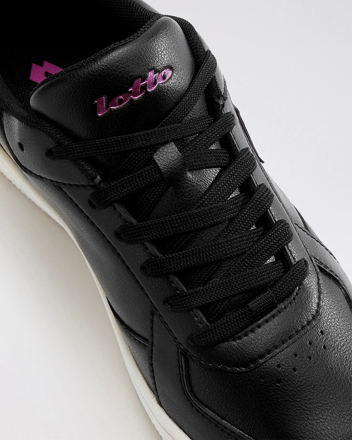 Autograph Nxt - Black Beauty-Fuchsia Red Mettalic