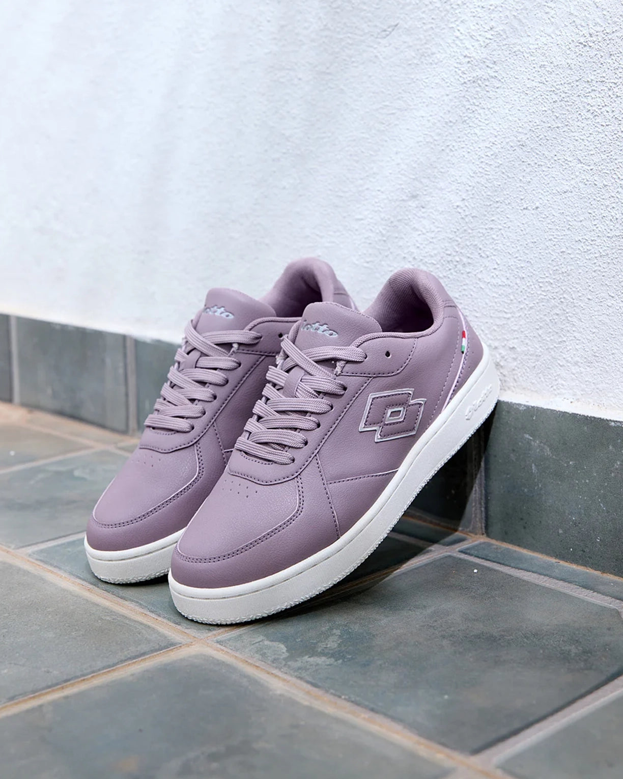 Autograph Nxt - Elder Berry-Silver Mettalic