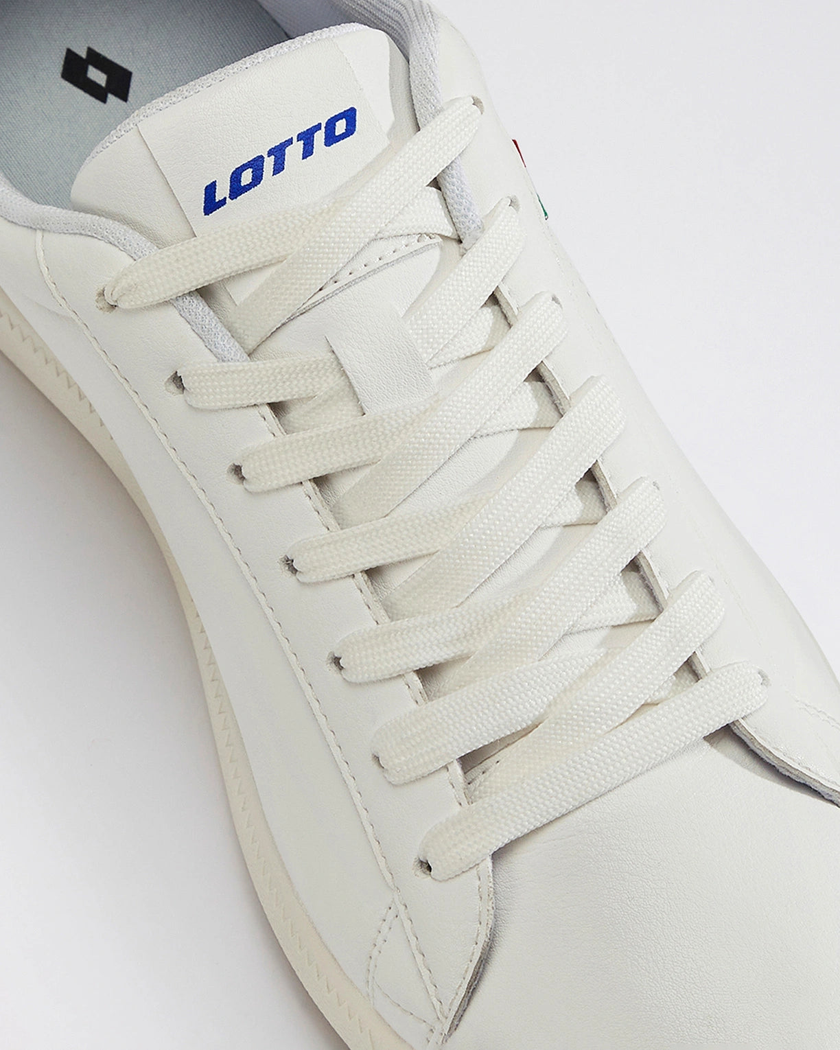 Mavin Classic - Star White-Victoria Blue-White Asparagus