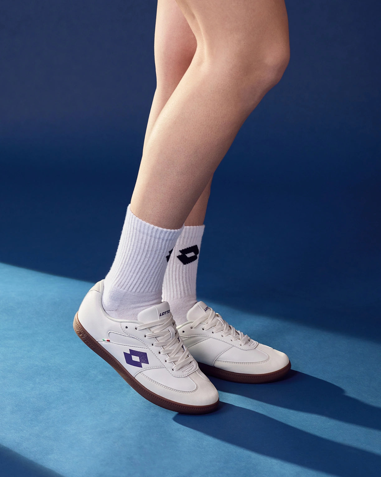 Mavin Court - Star White-Mulled Grape