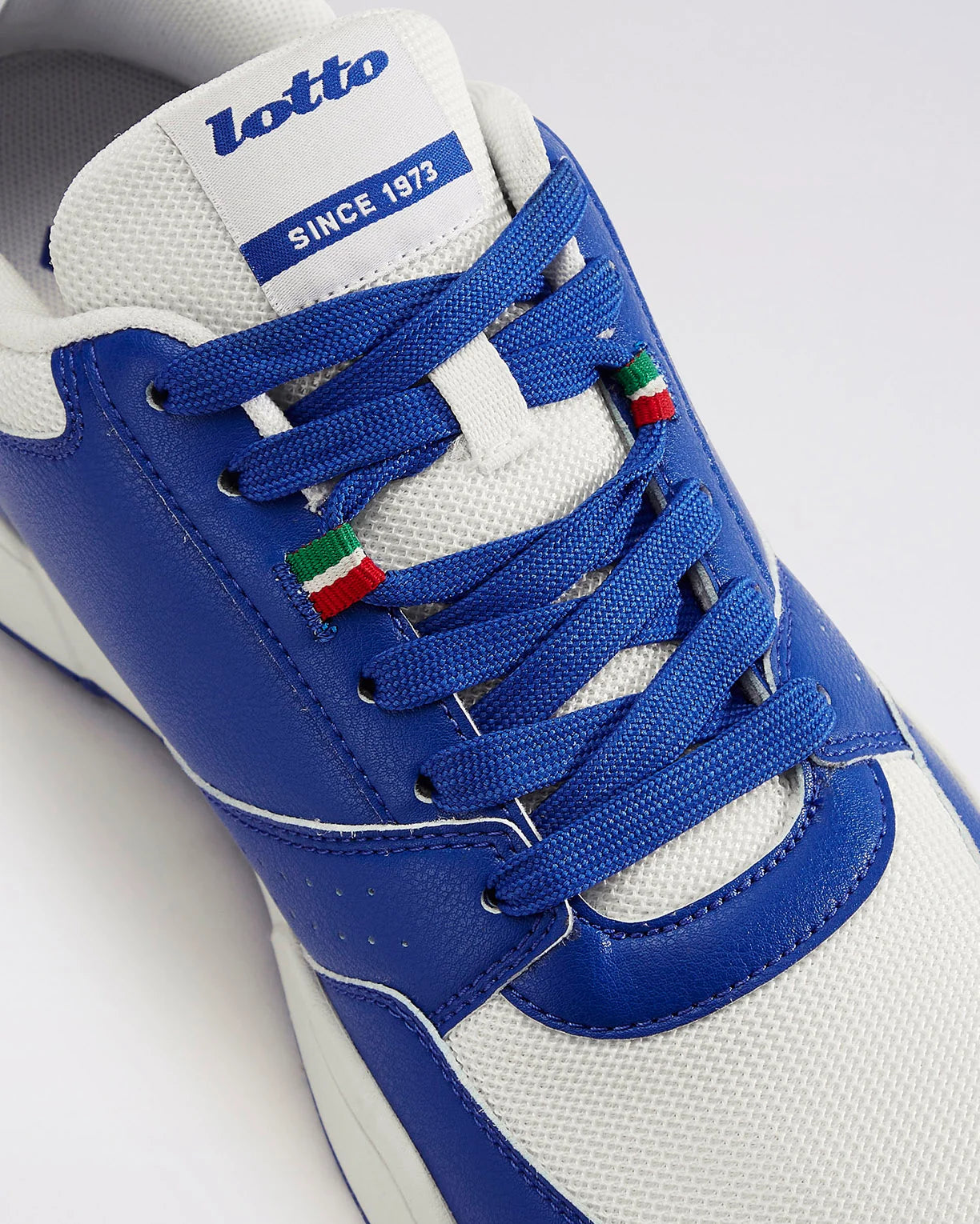 Hoop Star Urbano - Dazzling Blue-White