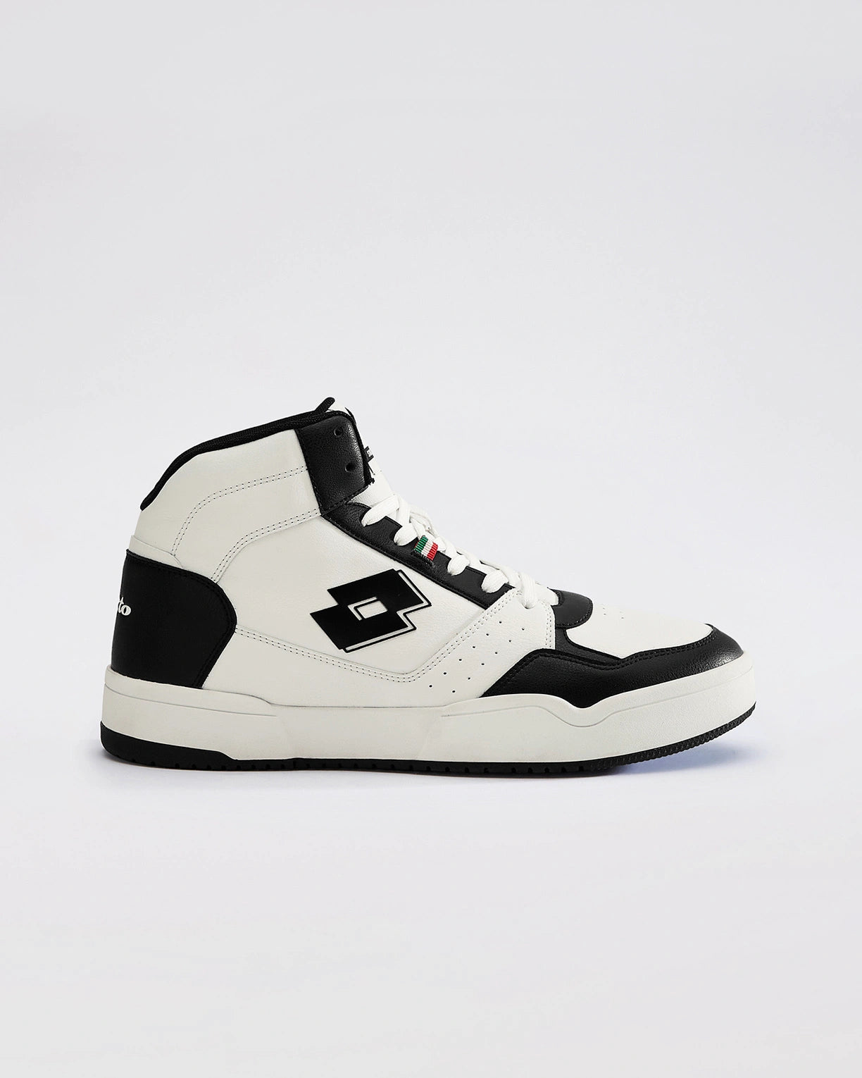 Hoop Star Urbano High White-Black Beauty