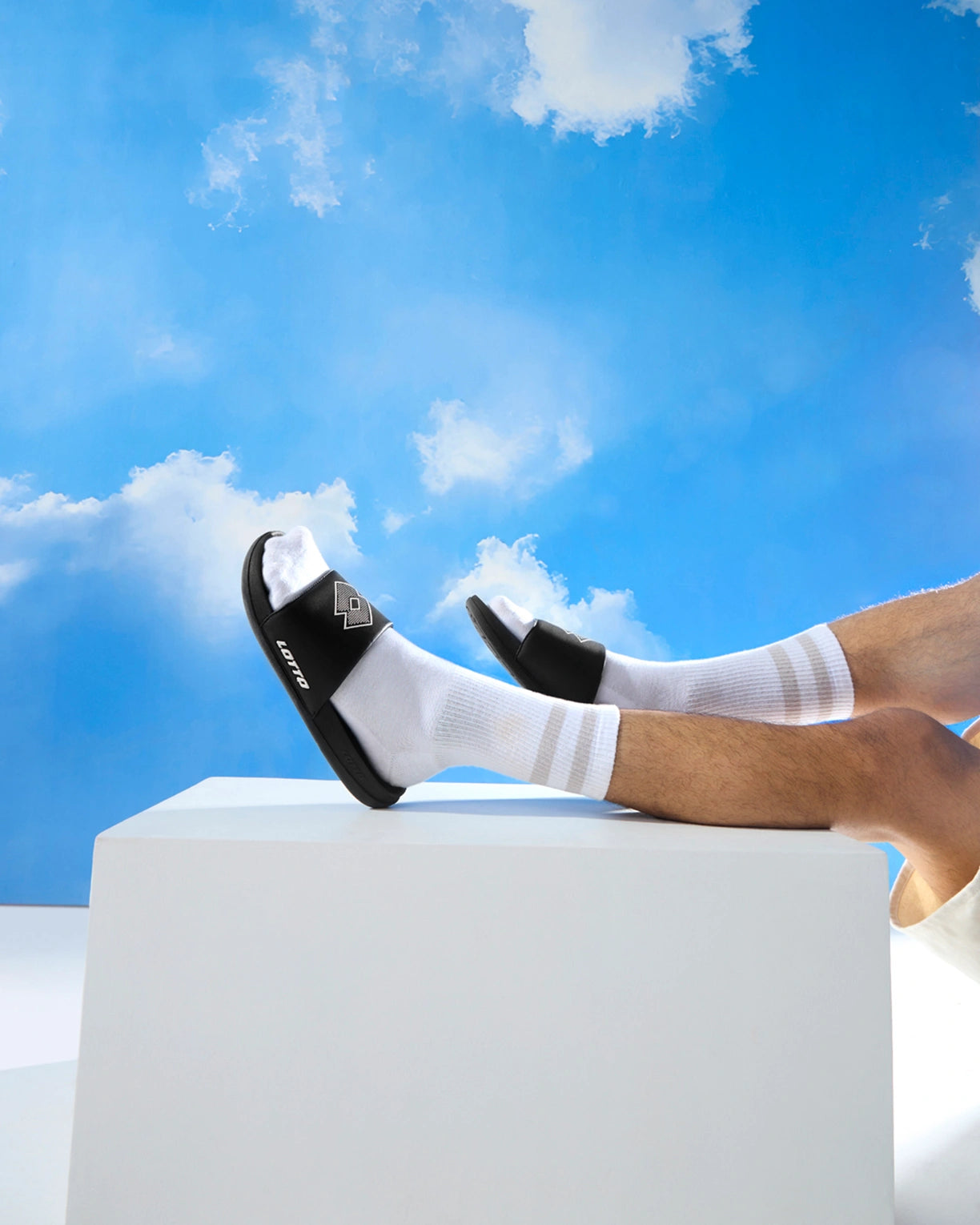 Enduro Plus - Black Beauty-White