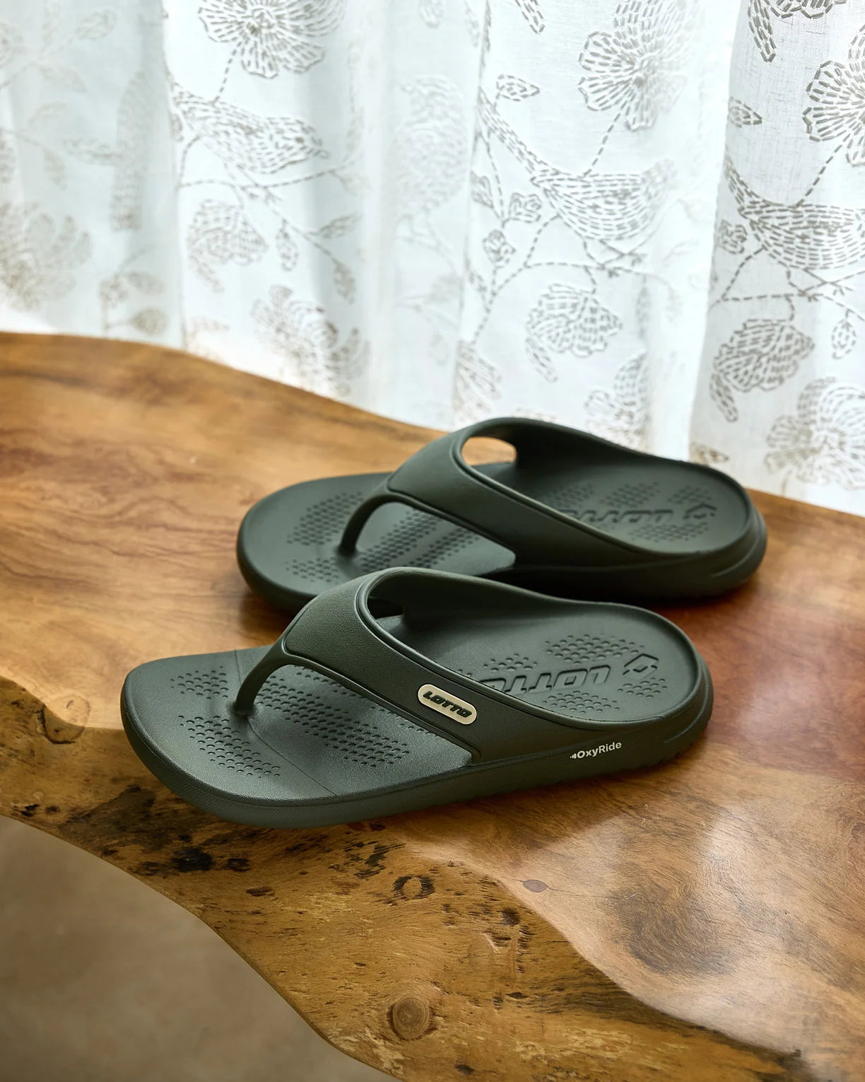 Momentum - Rifle Green-Sandshell