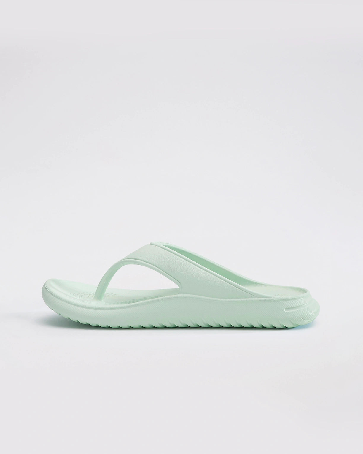 Momentum - Clearly Aqua-White