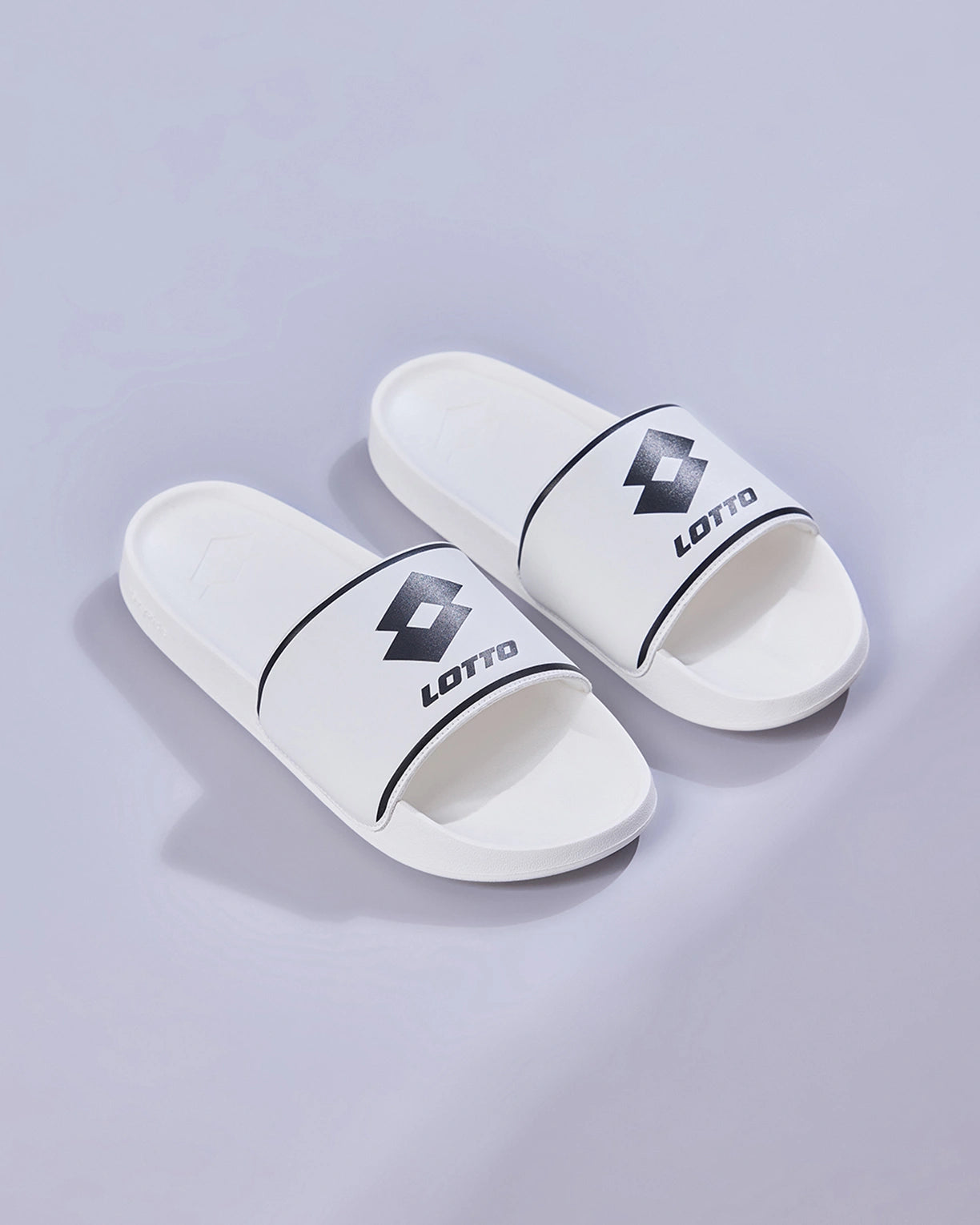 Midway  - Star White-Black Beauty