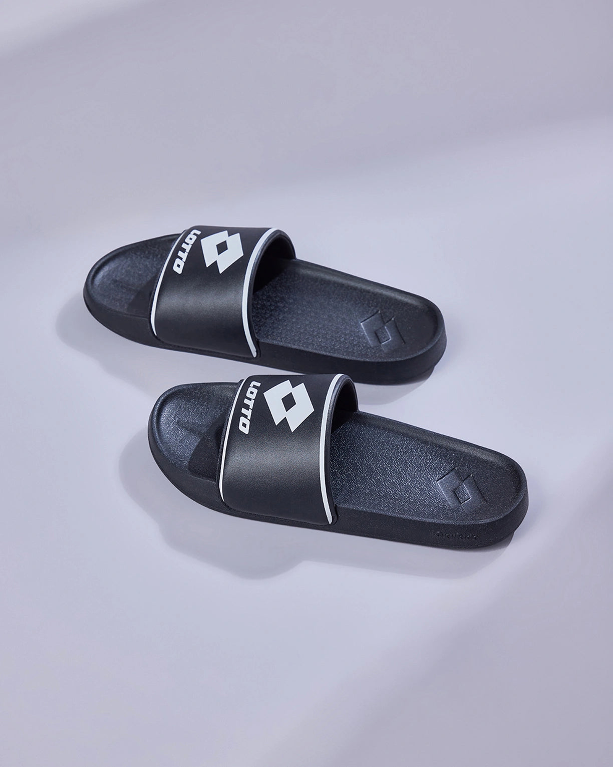 Midway  - Black Beauty-Star White