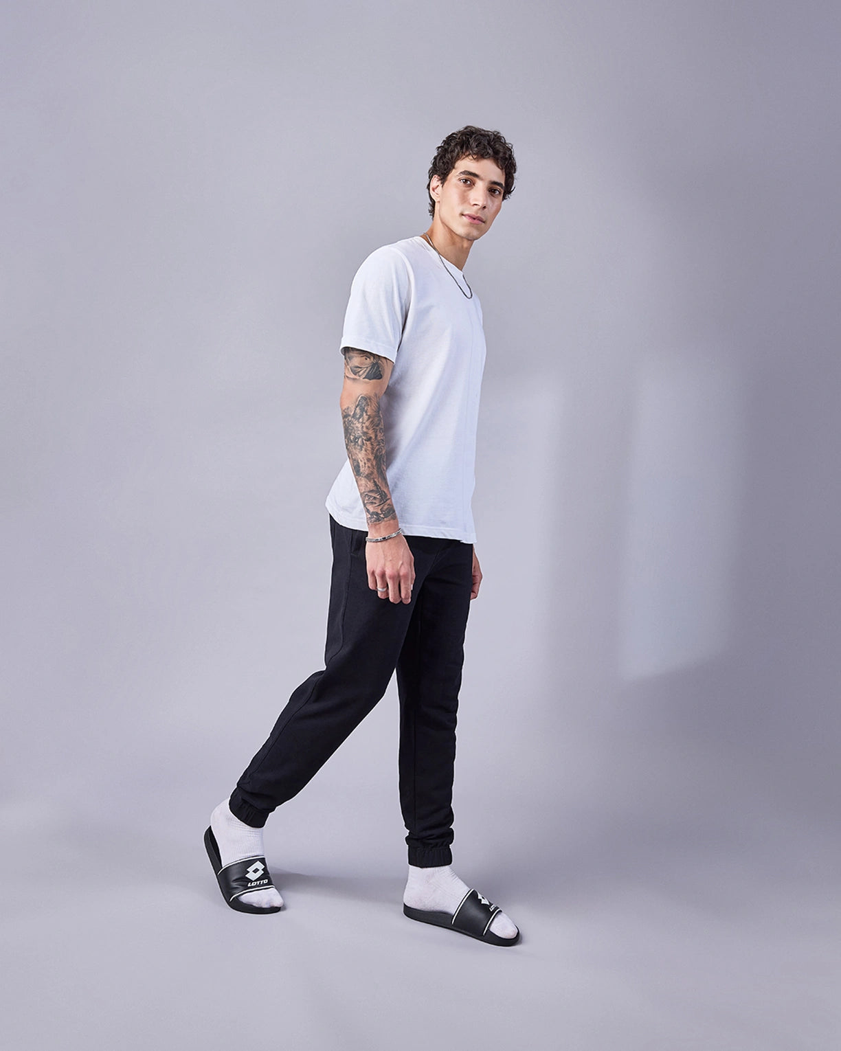 Midway  - Black Beauty-Star White