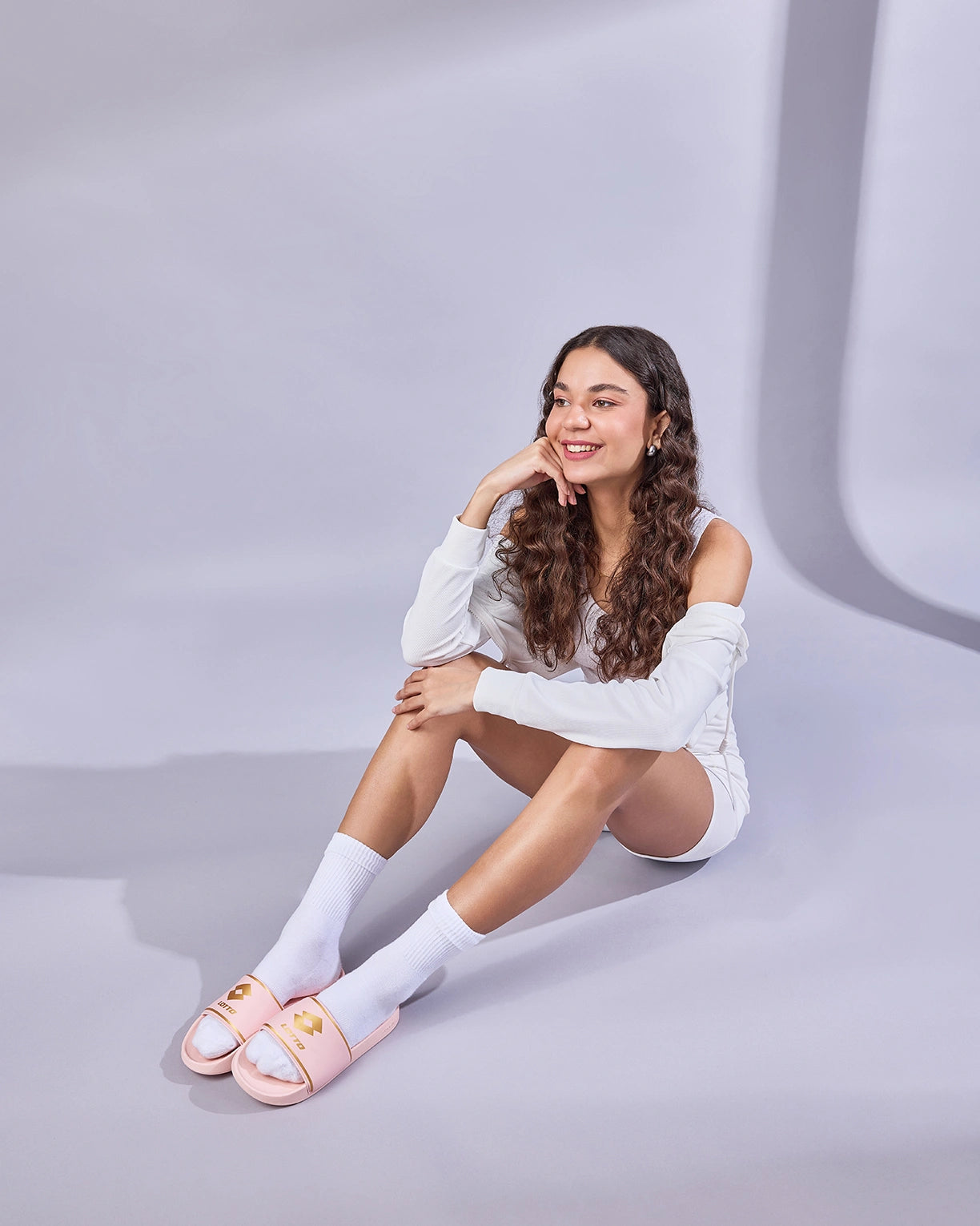 Midway  - Seashell Pink-Gold Flake