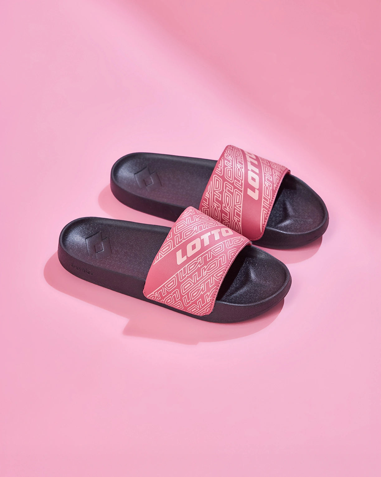 Midway GFX - Black Beauty-Holly Berry-Mellow Rose