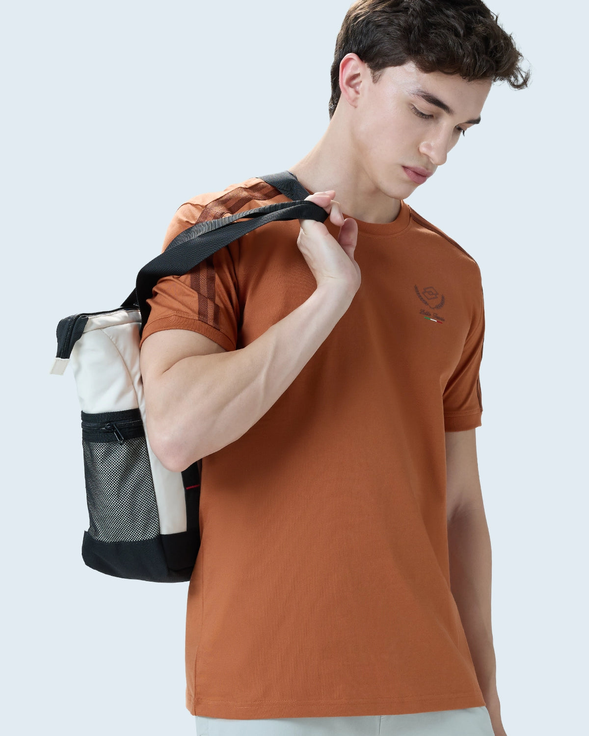 Courtline Rib Neck Tee - Brown