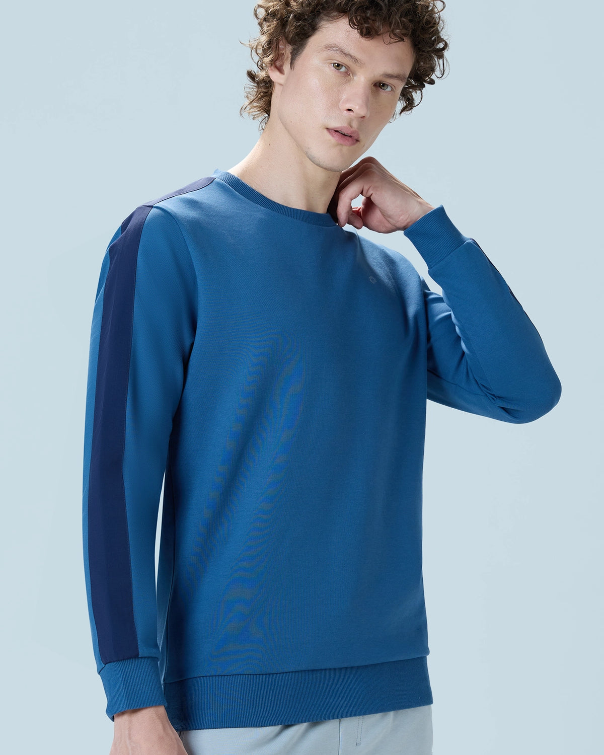 Kickoff Pullover - Navy Blue