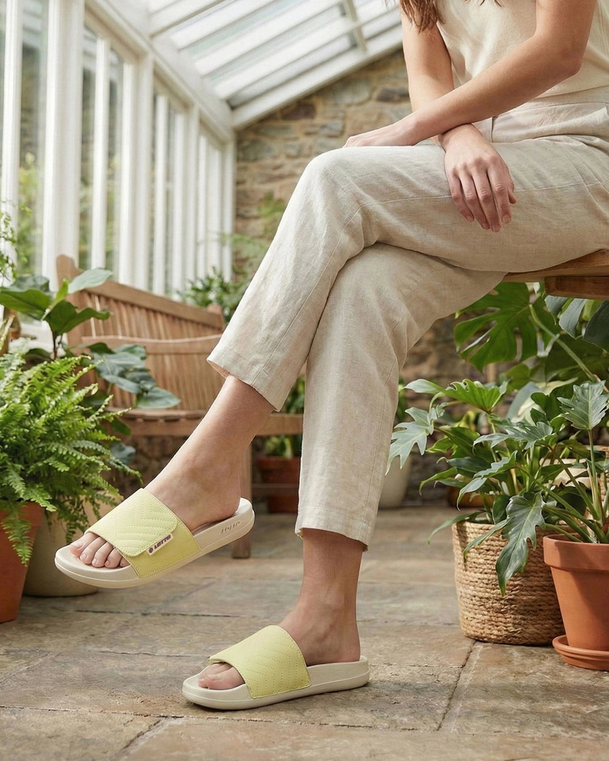 Enduro . W - Butter Yellow