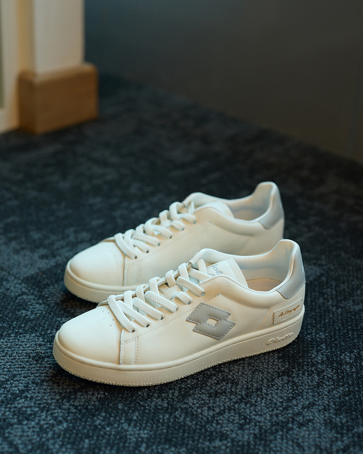 Autograph OG - White-Glacier Grey