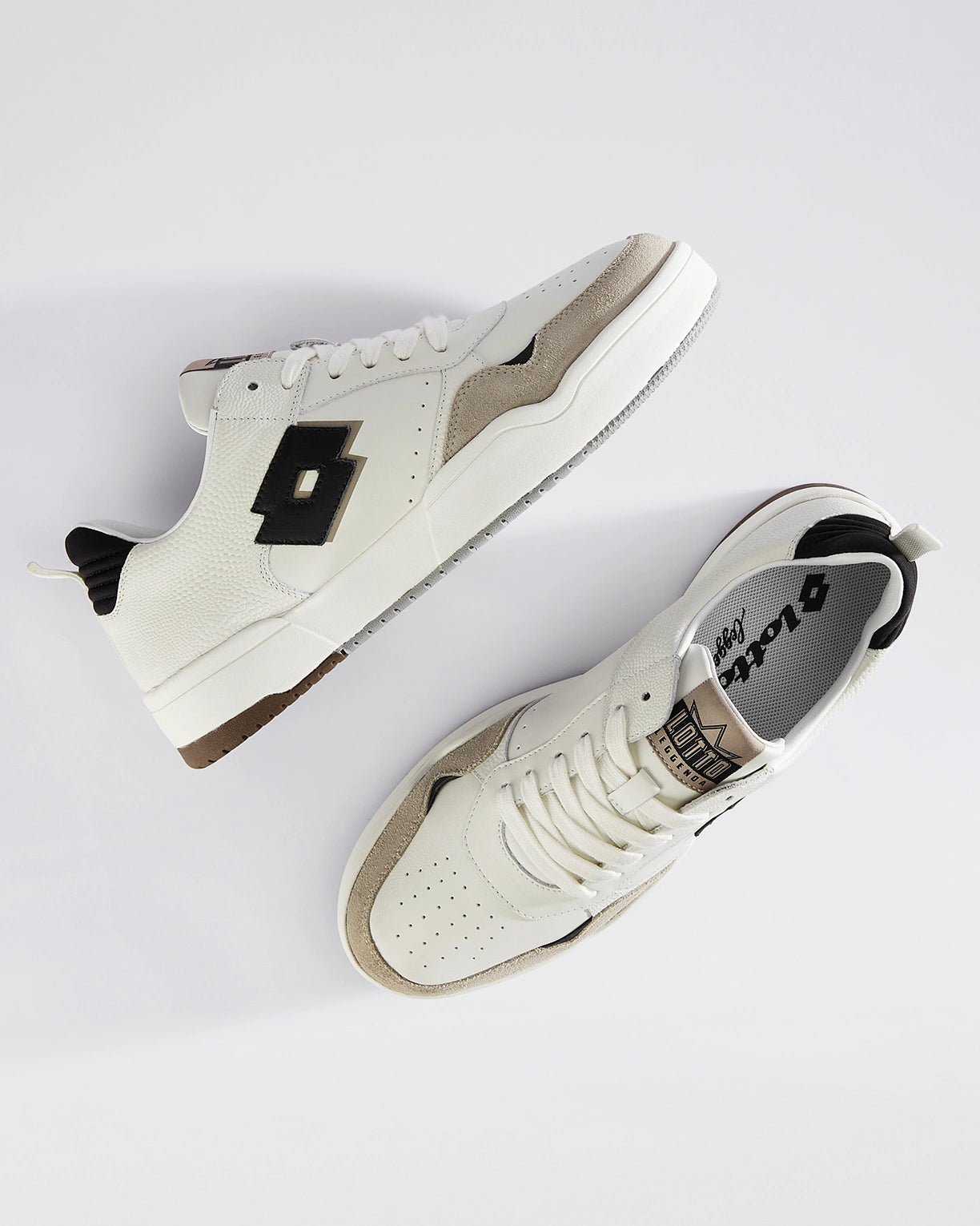 Hoop Star OG - Star White-Black Beauty-Fossil