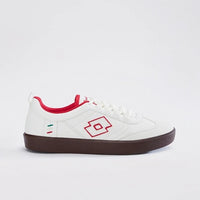 Brilliant White-Rococco Red-Rocky Road