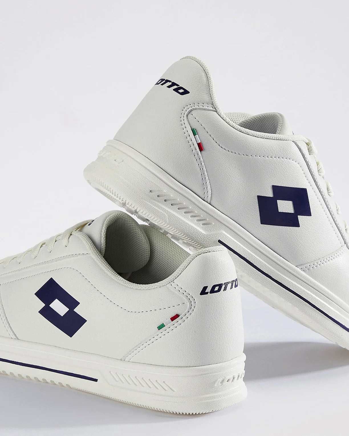 Strada - White-Blue