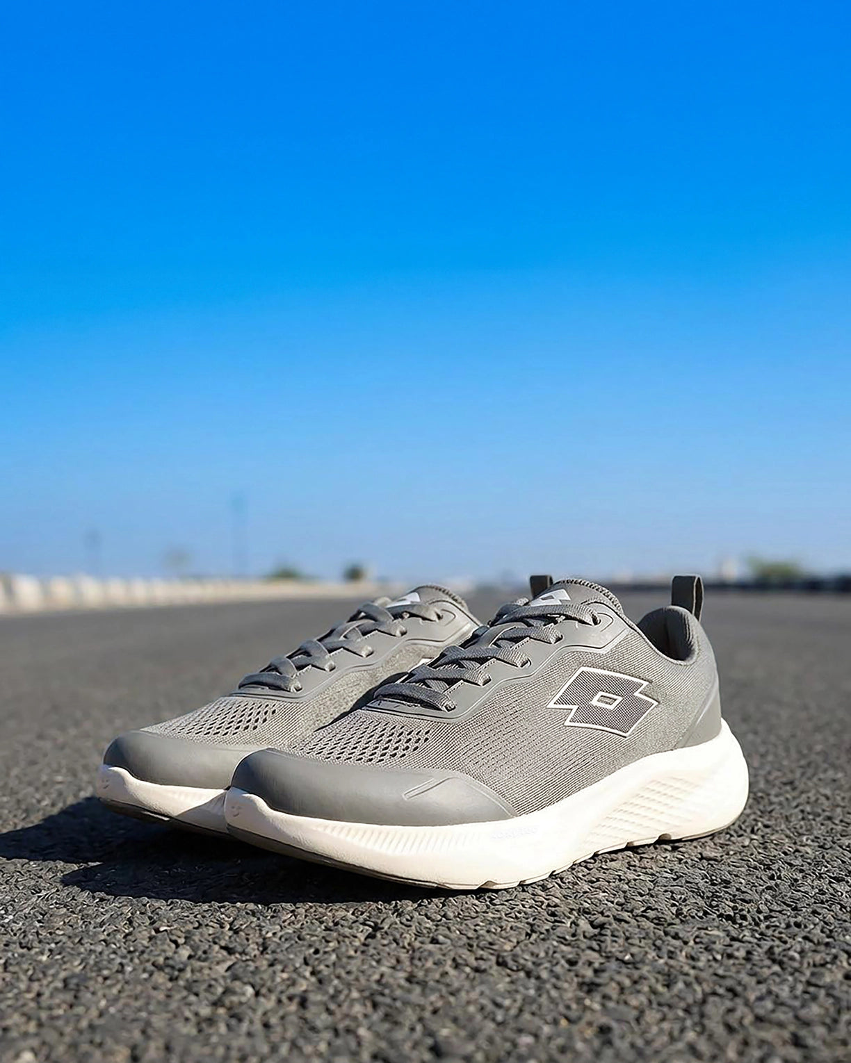 Men Lotto Oxyrun - Sharkskin Running Shoes0