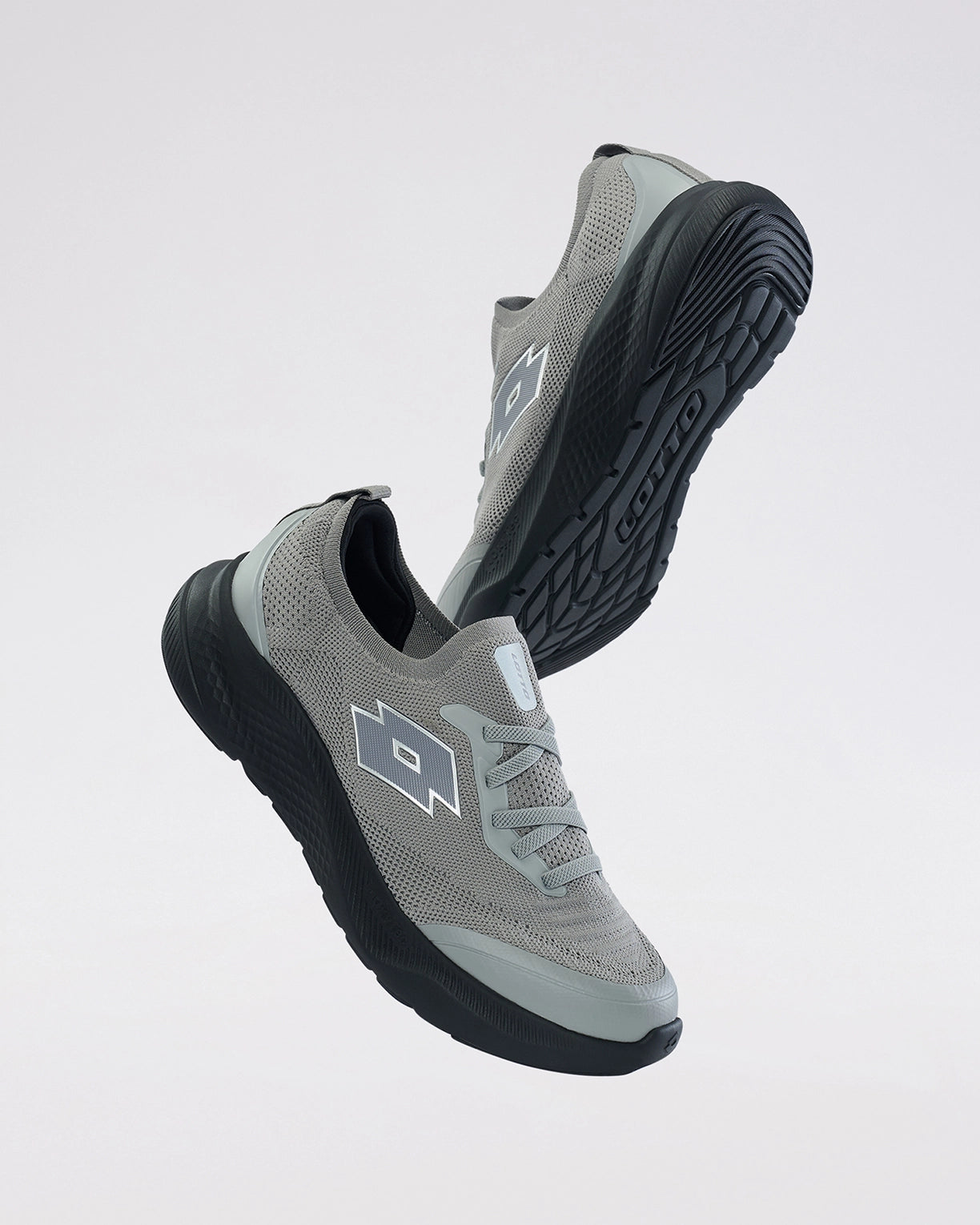 Men Lotto Oxyrun Slip On - Sharkskin-Black Beauty Walking Shoes5