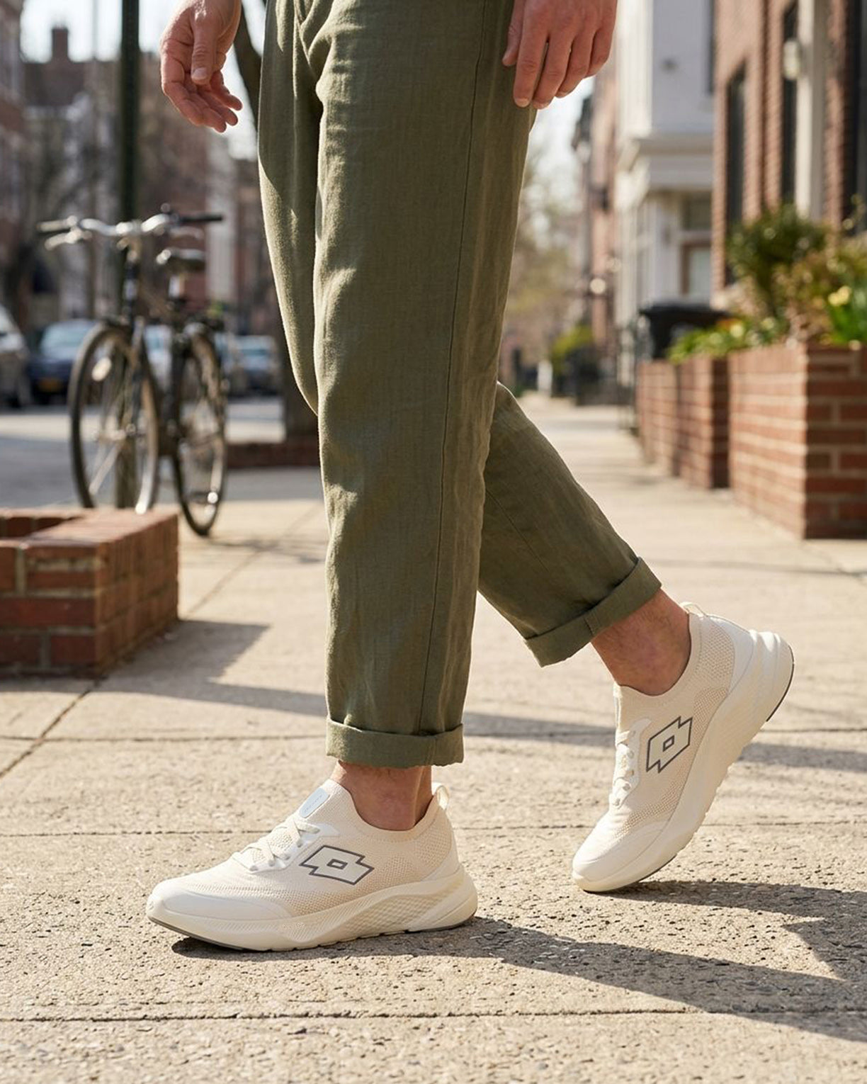 Men Lotto Oxyrun Slip On - Gardenia Walking Shoes3