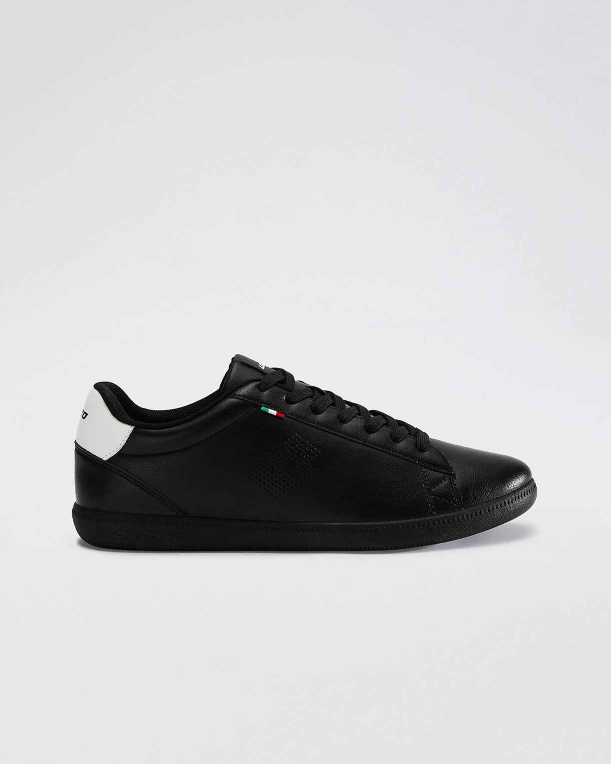 Mavin Classic - Black Beauty-Star White