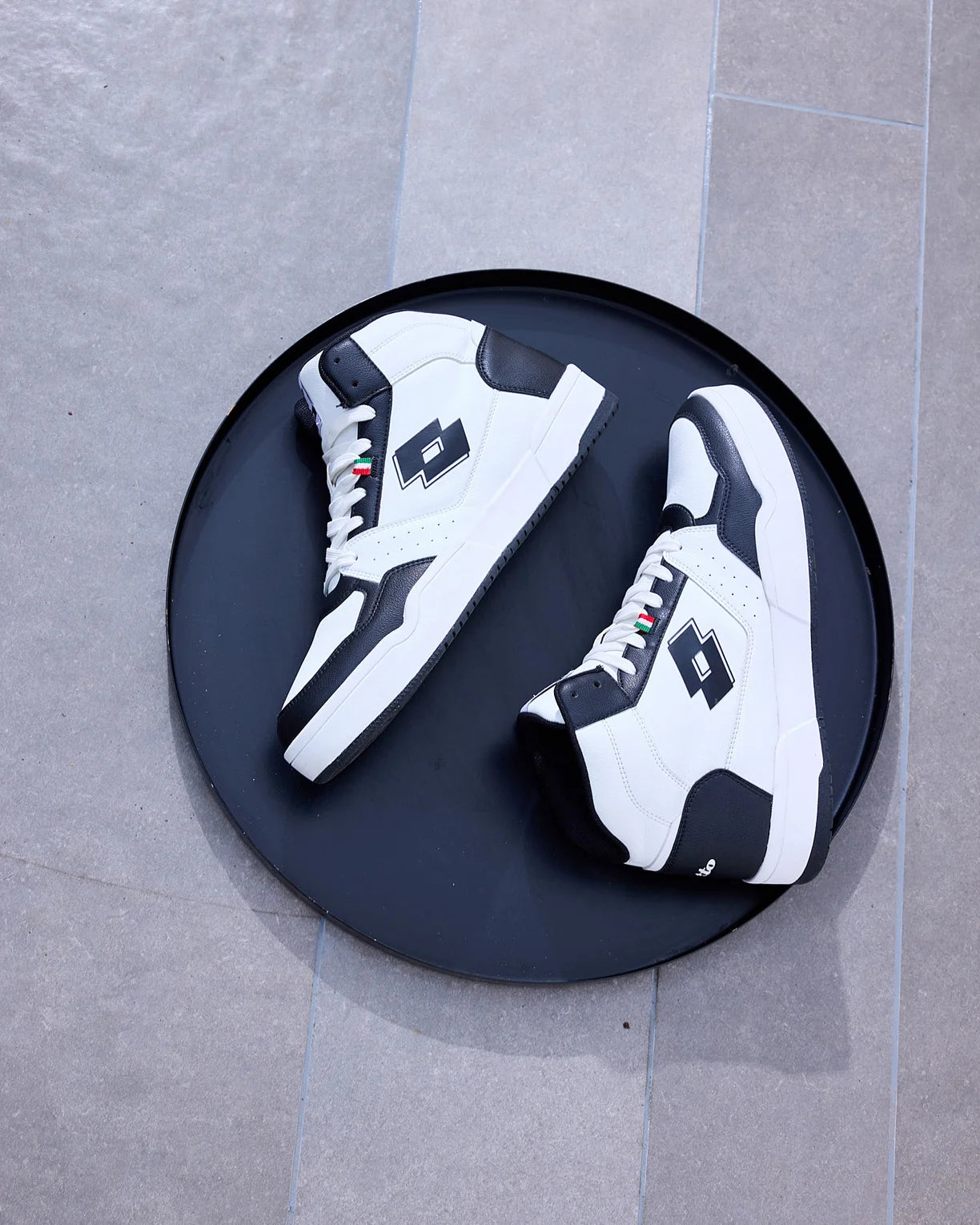Hoop Star Urbano High - White-Black Beauty