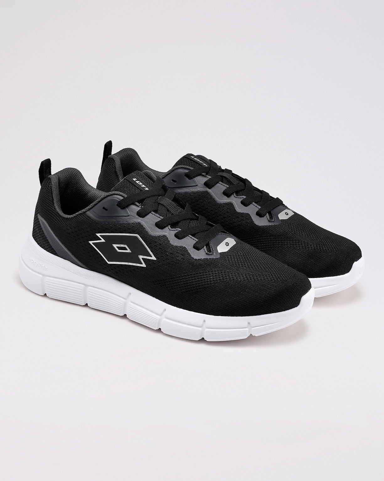 PulseTrek - Black Beauty