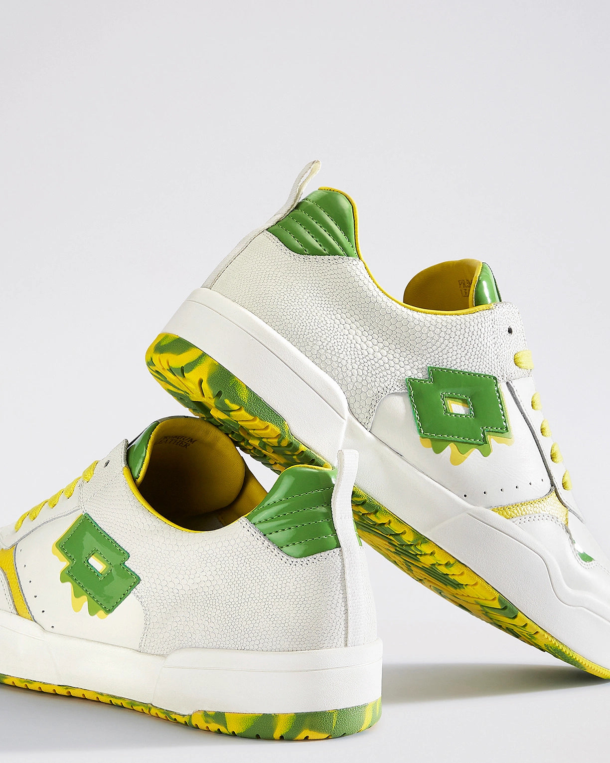 Melt Hoop Star OG - Neon Burn