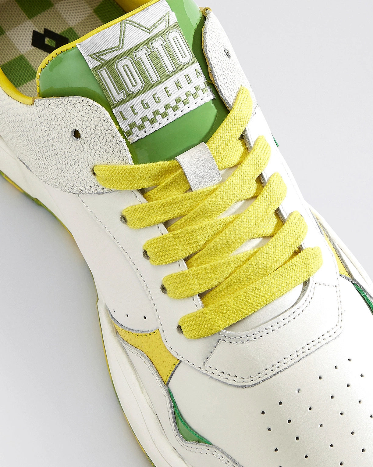 Melt Hoop Star OG - Neon Burn