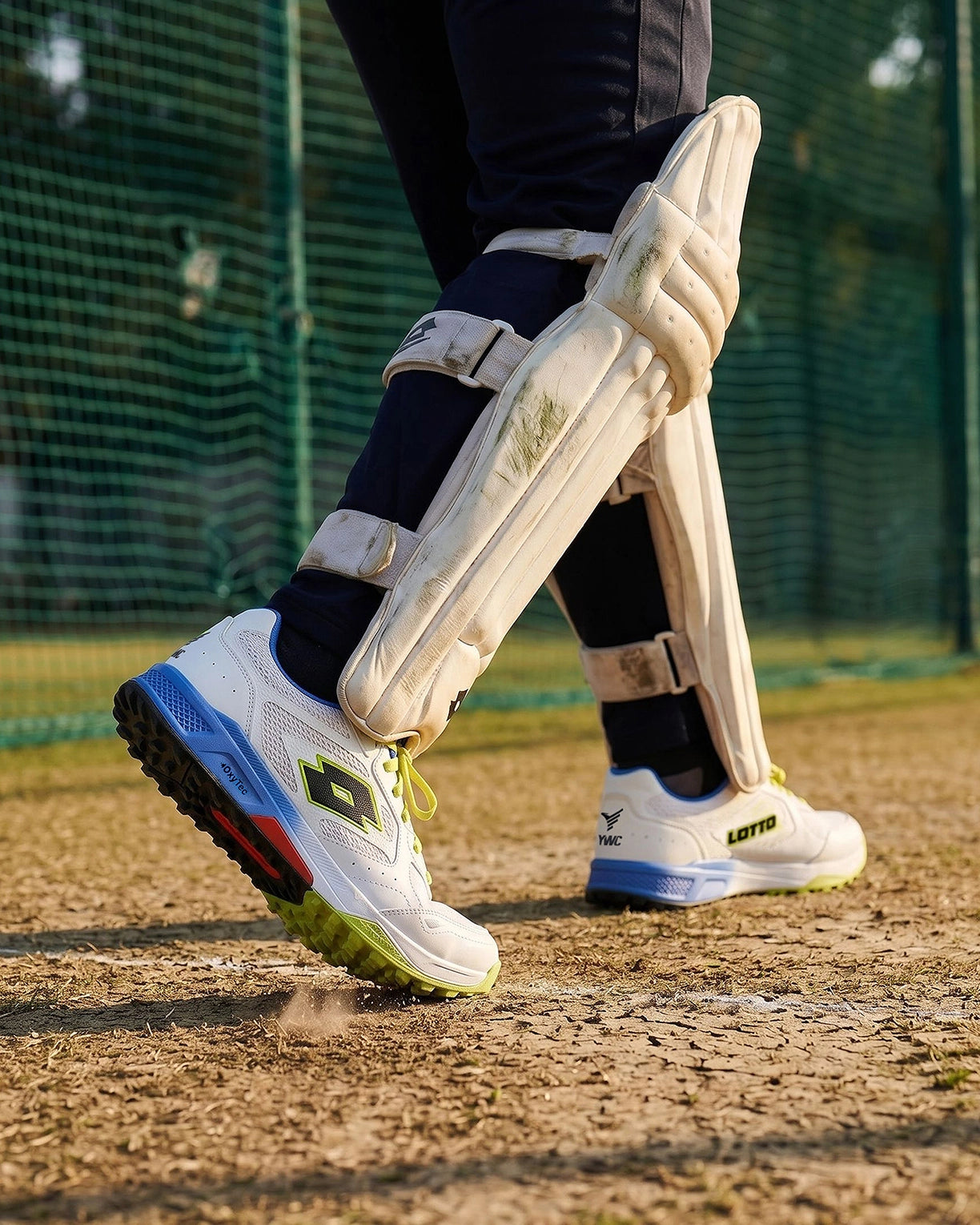 Men Lotto Blaze Hit Blizzard: Cricket Trainer - White-Blue Cricket Shoes4