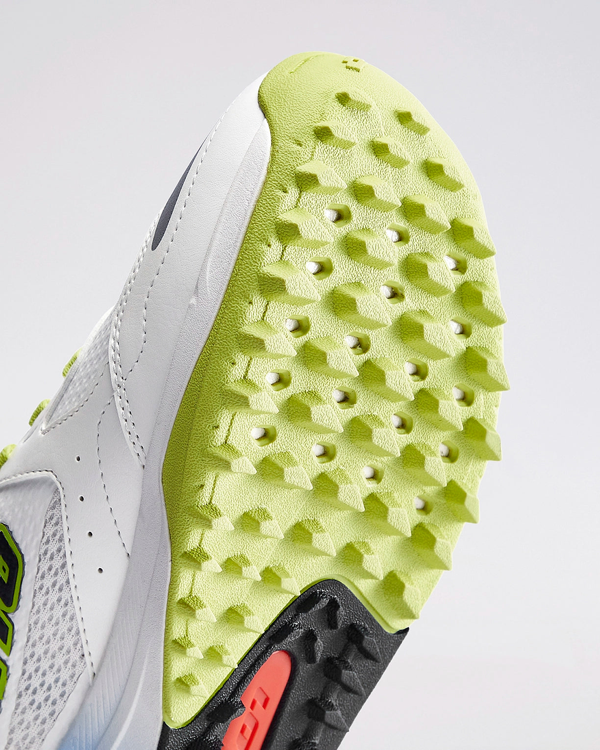 Men Lotto Blaze Hit Blizzard: Cricket Trainer - White-Blue Cricket Shoes4