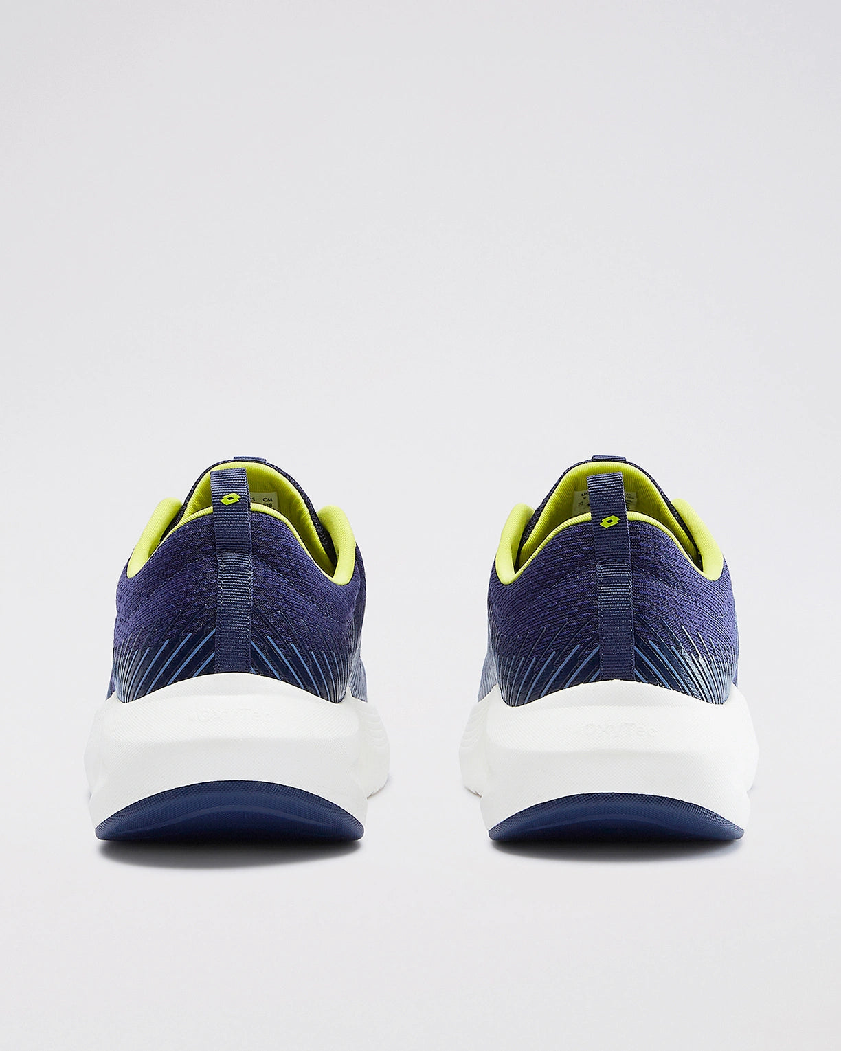 Strikerun - Peacoat-Star White