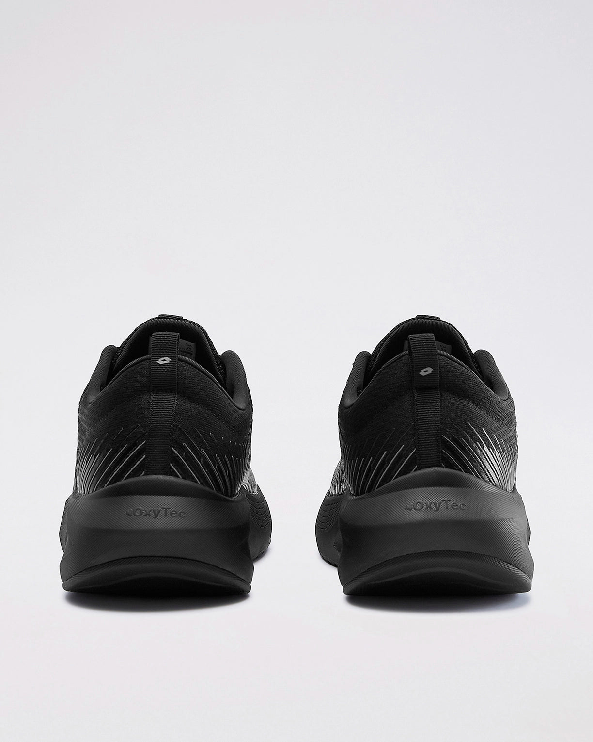 Strikerun - Black Beauty-Frost Grey