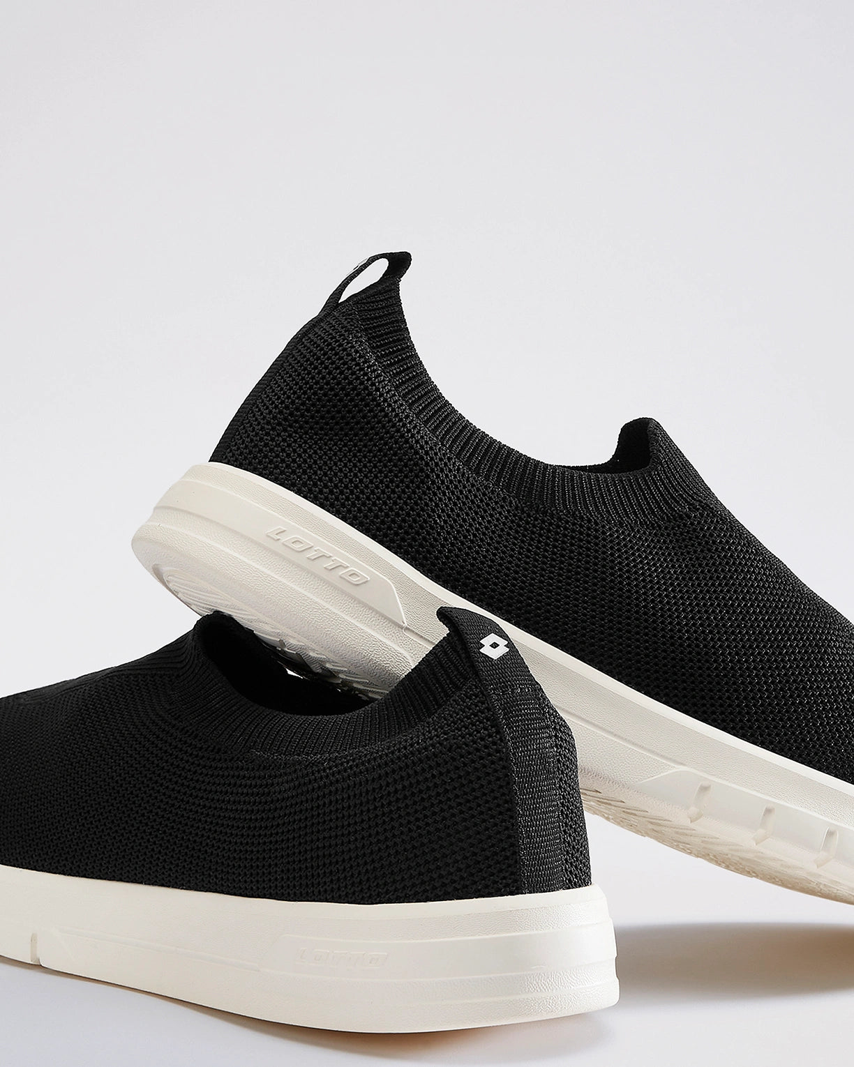 Impulso Slip-on - Black Beauty-Gardenia