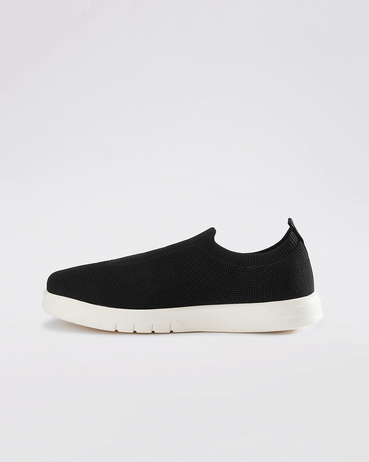 Impulso Slip-on - Black Beauty-Gardenia