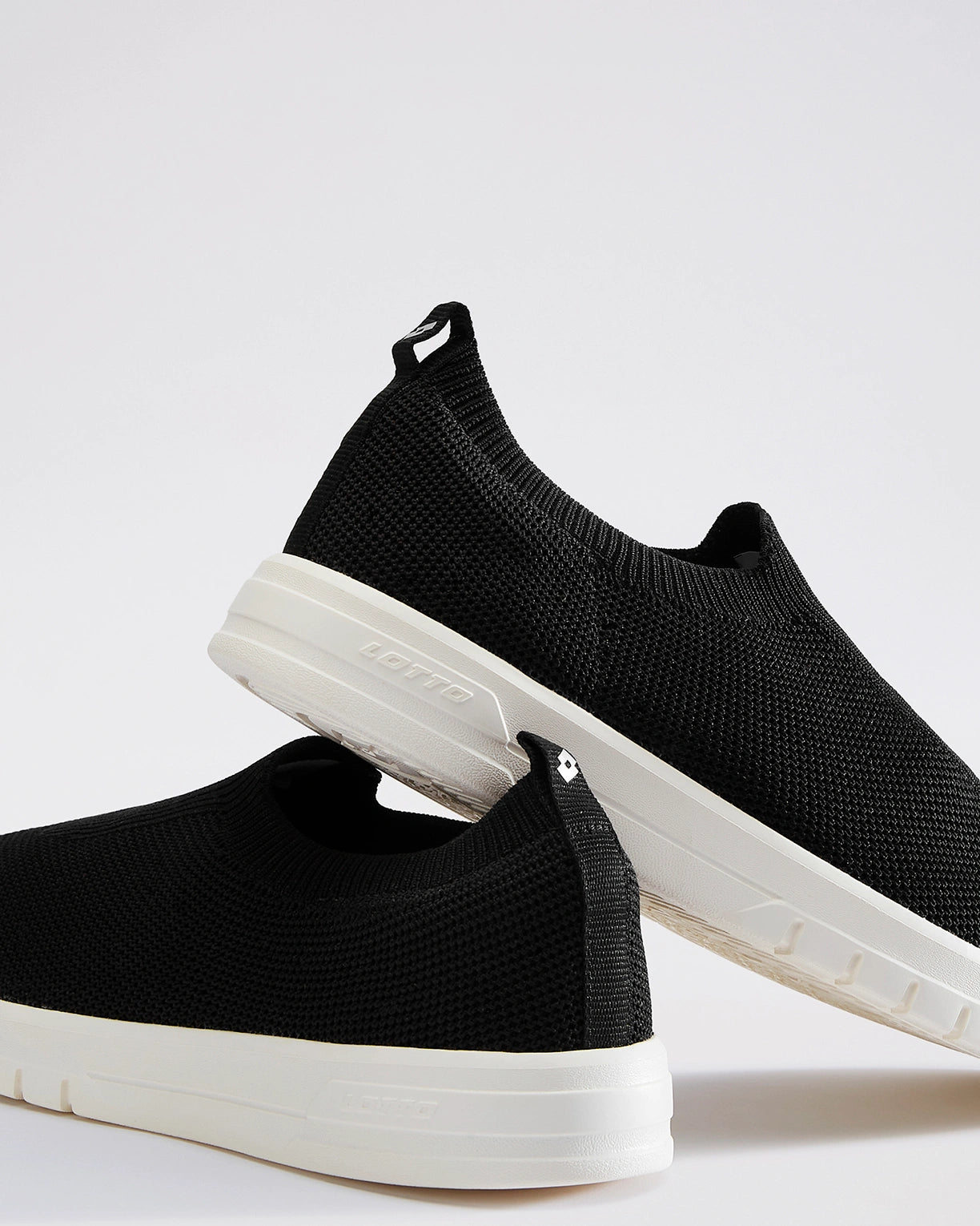 Impulso Slip-on - Black Beauty-Gardenia