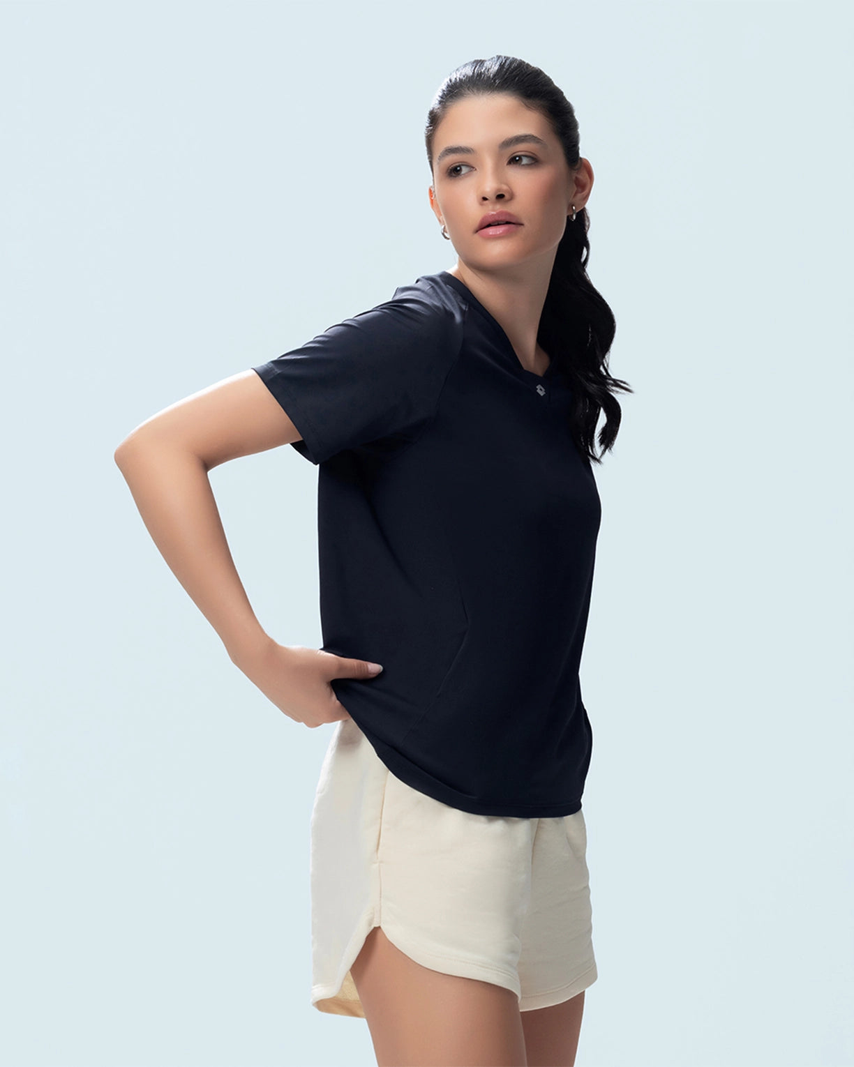 Play Training Tee - Black Beauty