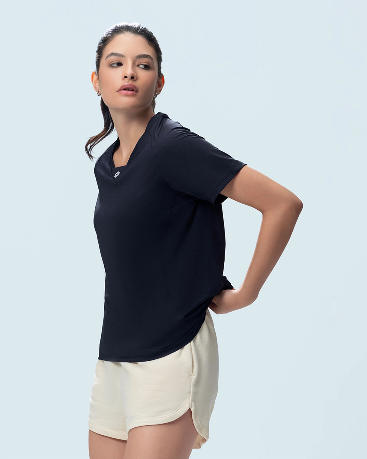 Play Training Tee - Black Beauty